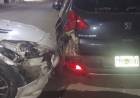 Chocó contra un auto estacionado