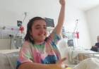 Máxima, desde el Hospital, en medio de su recuperación ensaya movimientos de Flamenco con sus manos