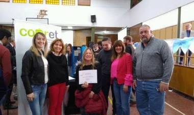 Educación: Llegó la Impresora 3D al CEPT Nº 3