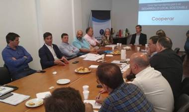 Casey en Encuentro de la Red de Municipios Cooperativos