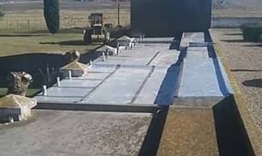 Obras en el cementerio de Indio Rico