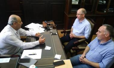 Matzkin y Christensen se reunieron con Hirtz