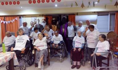 Reyes Magos pasaron por Indio Rico