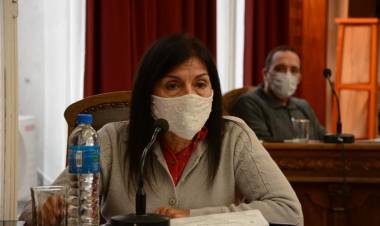 "Son más de cien personas las que van a ser beneficiarias de la leña"