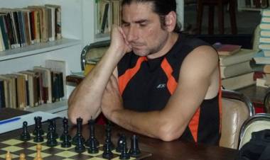 Pringles se mantuvo en Primera con el delantero del Gol