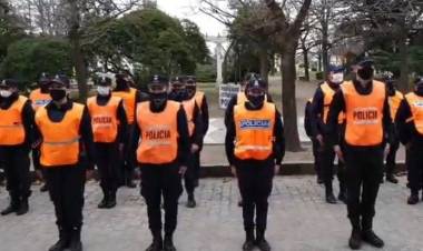 Ascensos para efectivos policiales de Pringles