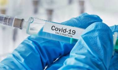 Comenzó la vacunación a docentes contra Covid-19, con factores de riesgo, en el Hospital Municipal