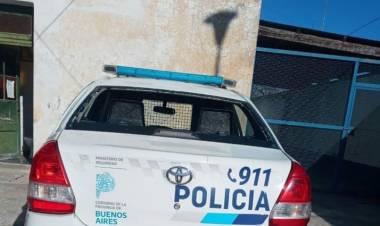 Daño a un móvil policial, robo recomendación de estafas
