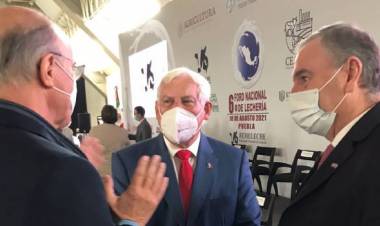 Tomada y Guarco llevaron la presencia argentina al principal foro lechero de México