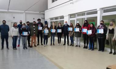 "Tener la actitud de capacitarse es el primer paso para encontrar el primer trabajo"