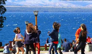 Estudiantes que vuelven de viaje a Pringles deben aislarse por contacto estrecho