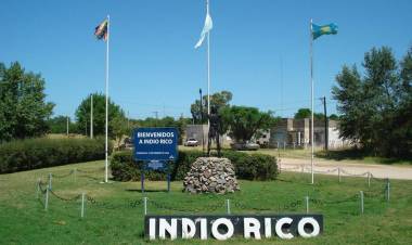 HCD: Mensi planteó una necesidad de transporte para alumnos en Indio Rico