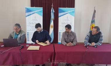 Inscripción pública confitería Balneario