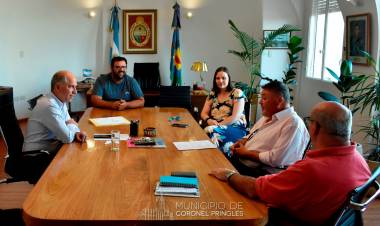 Educación: Reunión de Trabajo