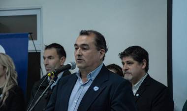 PASO 2023: "Maxi (Elormendi) es muy trabajador, gestiona y escucha a los vecinos"