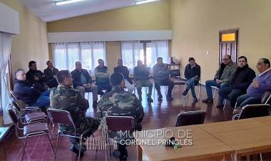 Reunión para combatir el delito rural
