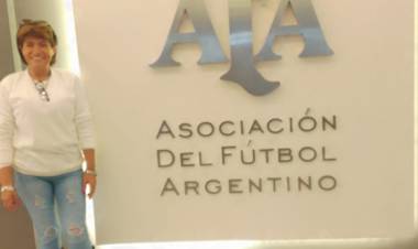 Claudia Cortadi fue recibida en la AFA