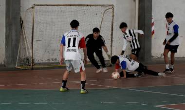 JJBB2024: Intensos partidos de Futsal