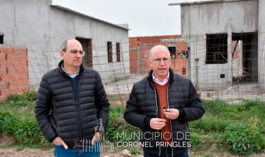 Viviendas: "A pesar de la coyuntura económica compleja se sigue avanzando"