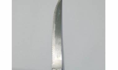 Policial: Aprehendido por atentado y resistencia y violación de domicilio