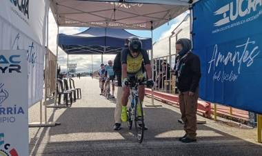 Ciclismo: Los Hermanos Mandrini y Erro entre los diez mejores