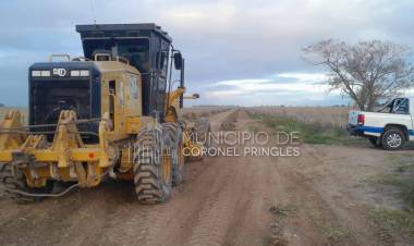 Trabajos en caminos del sector rural