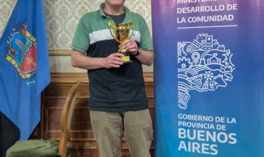 Julián Sapienza es el flamante Campeón del IRT SUB 2400 "Quijotes de Azul"