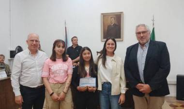HCD: Primera Sesión Honorable Concejo deliberante Estudiantil