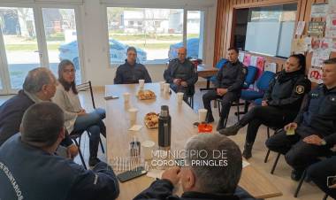 Se llevó a cabo una reunión con integrantes del Comité de Crisis y autoridades policiales de la zona