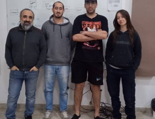 Pringles tiene a sus primeros diplomados en instalación de fibra óptica