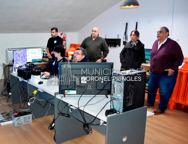 Rosana Amondarain, Intendenta Interina visitó el Centro de Monitoreo