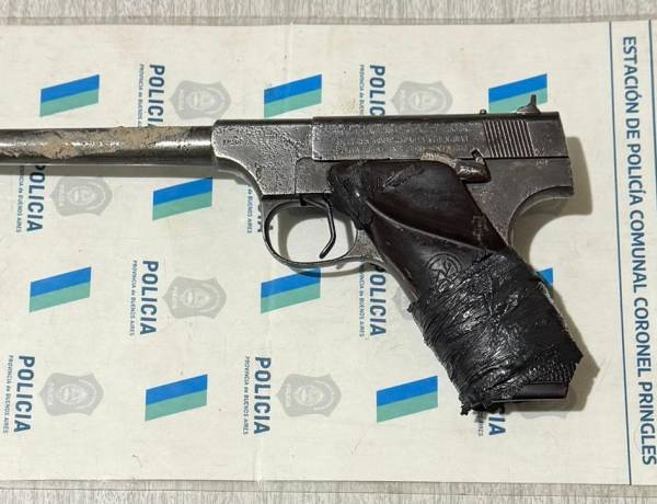 Policial: Dos aprehendidos por diferentes delitos