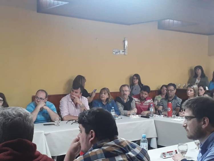 Ríos y Peciña en encuentro de la UCR de la 6ta.