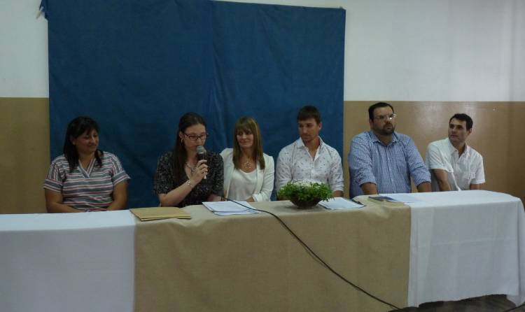 Carolina Berón preside el Consejo Escolar