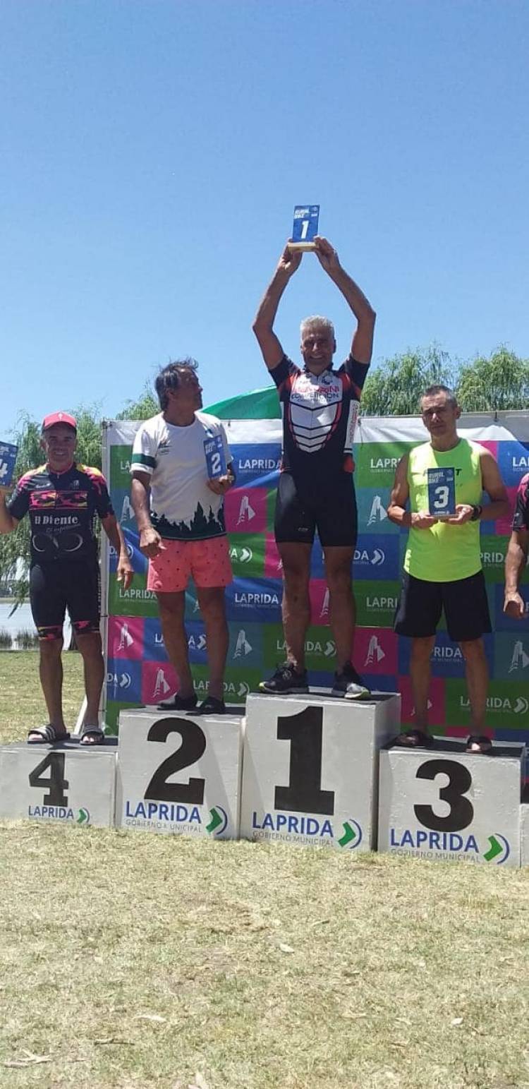 "Bochín" Mandrini hizo podio en la Rural Bike de Laprida