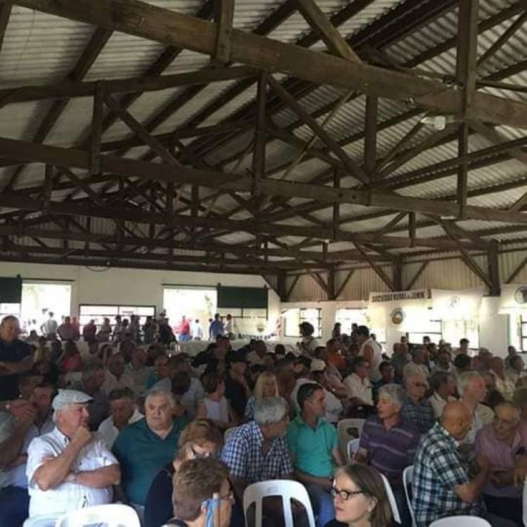 Asamblea en Pergamino