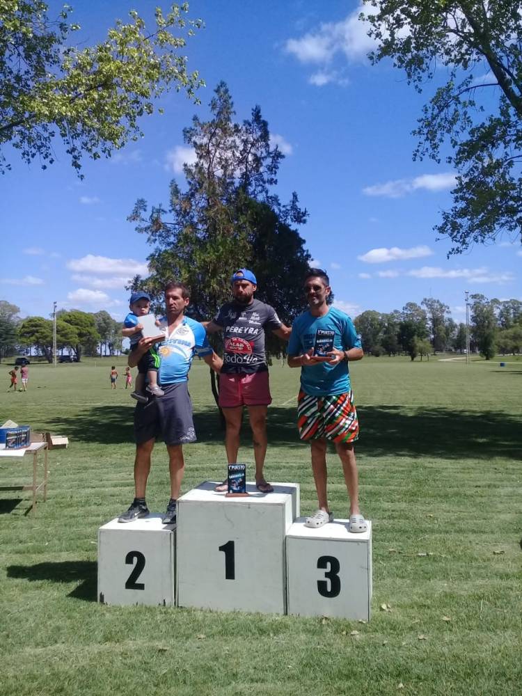 Marcos Almirón estuvo en el Triatlón de La Madrid