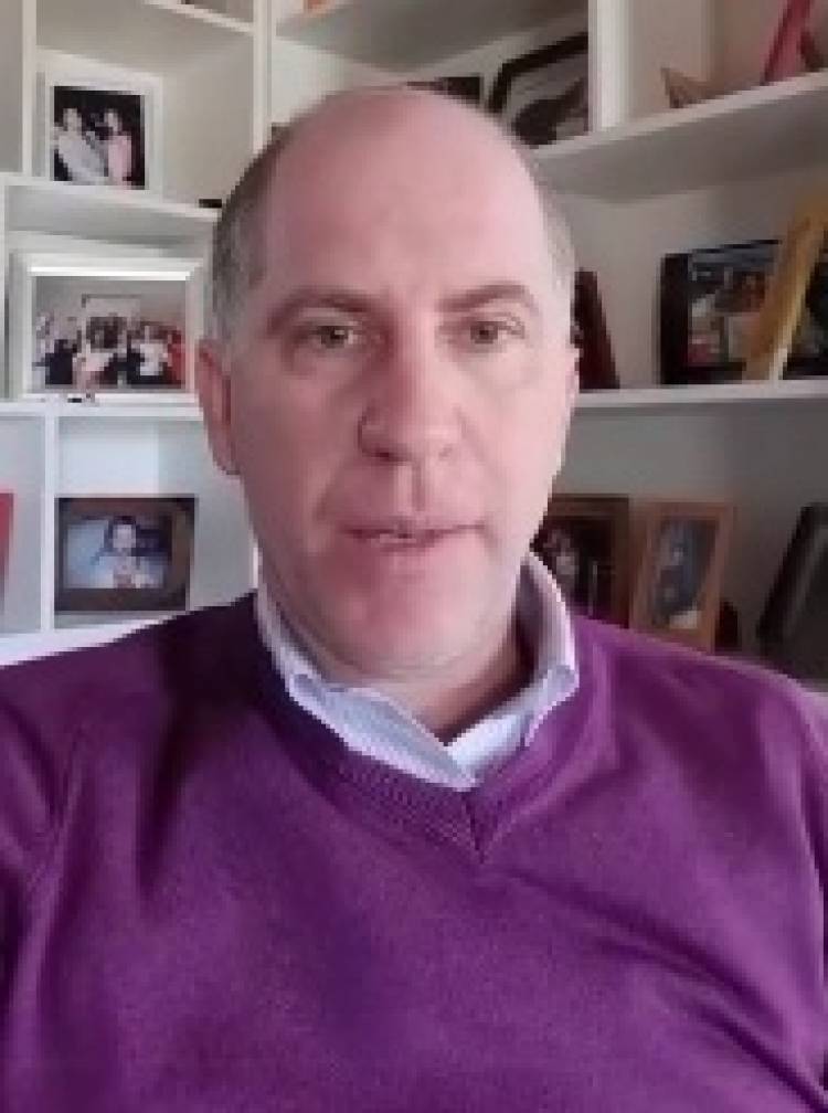 "Hemos determinado dar un Bono de 10 mil pesos"
