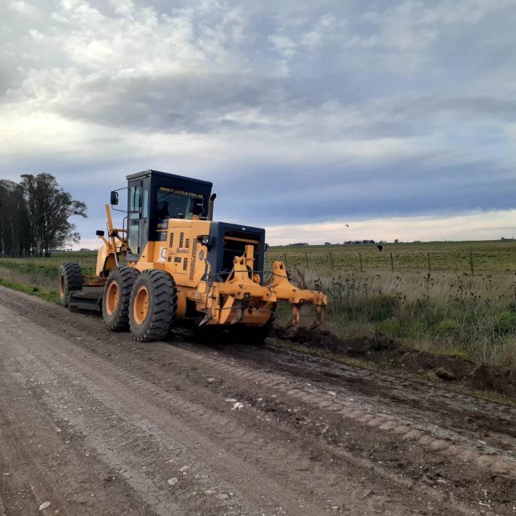 Empresa comenzó con el mantenimiento de caminos provinciales