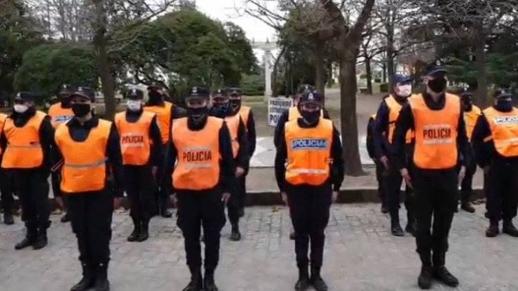 Ascensos para efectivos policiales de Pringles