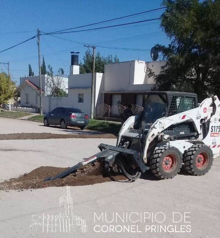 Se iniciaron trabajos de obra pública en Indio Rico