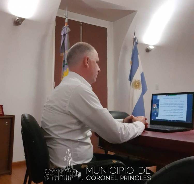 Matzkin y funcionarios participan de un Foro de Seguridad del Paciente