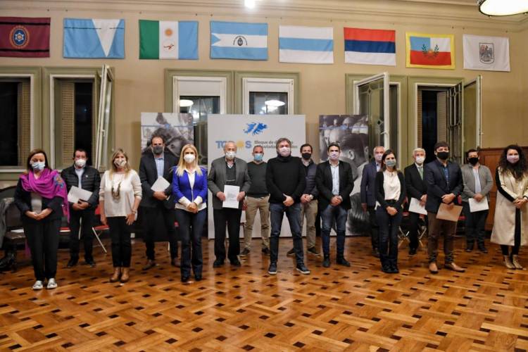 Verónica Magario: “Celebramos esta iniciativa que beneficia a un tercio del territorio provincial"