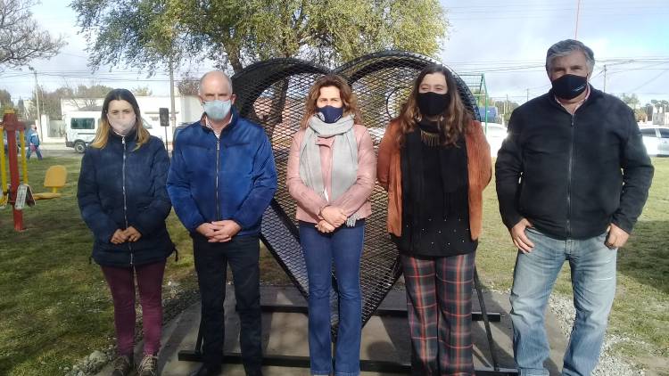 "El símbolo de este corazón es la unión de todas las partes"