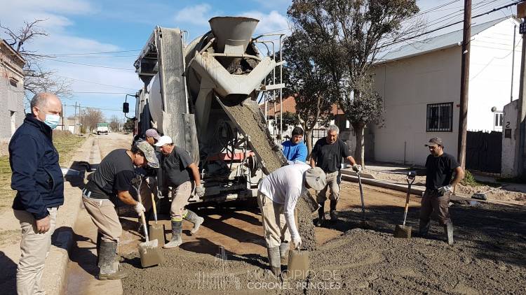 Matzkin sigue supervisando obras en la ciudad