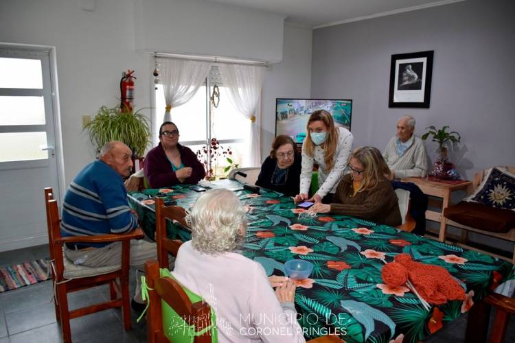 Curso de "Herramientas Digitales" en los geriátricos