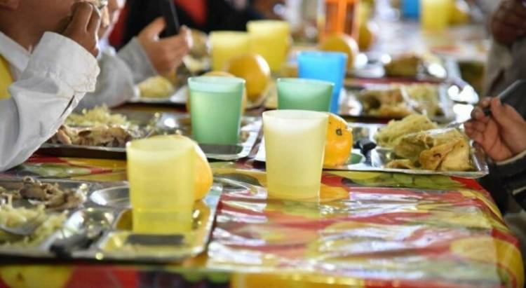 Varias empresas hicieron sus ofertas para prestar el Servicio de Comedor