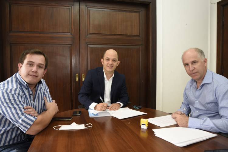 HCD: Concejales aprobaron la compra de una ambulancia
