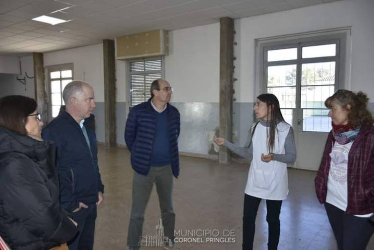 Matzkin supervisó las obras de la EP 8
