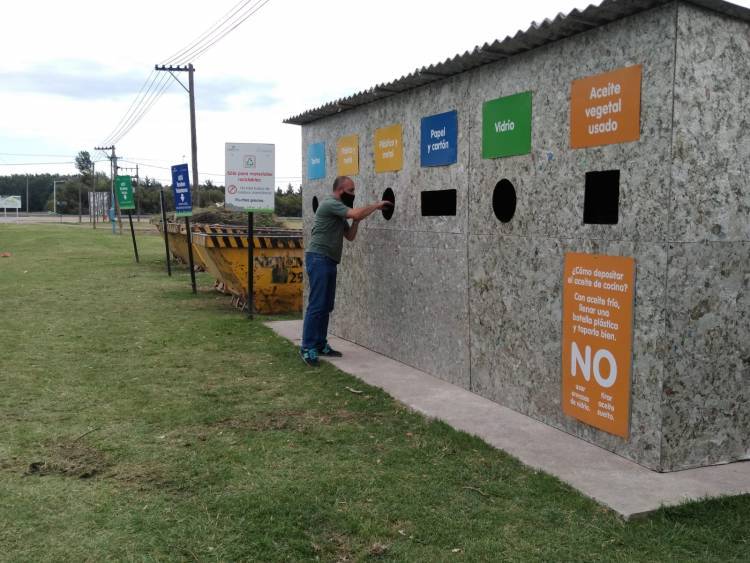 Quieren que los "puntos limpios" sean removidos porque "afean" el lugar